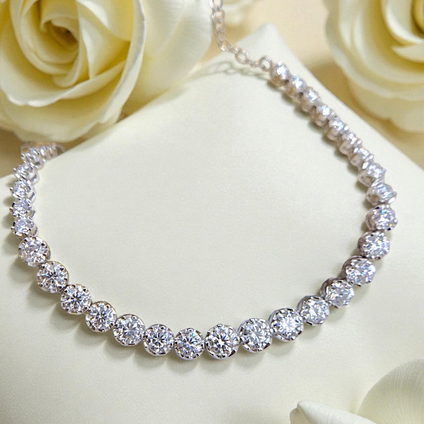 The Opaline Luxe Graduated Moissanite Tennis Bracelet – 12.72 Carats