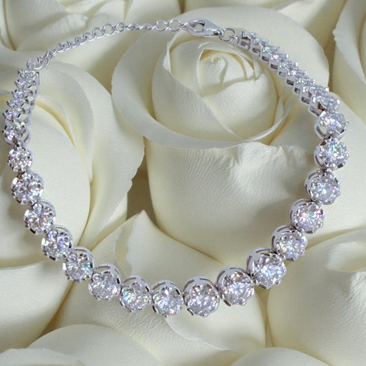 The Opaline Luxe Graduated Moissanite Tennis Bracelet – 12.72 Carats